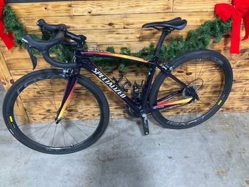 Used Specialized Amira SL4 Expert 2016 2016 Road & Gravel, Black — image 3 of 7