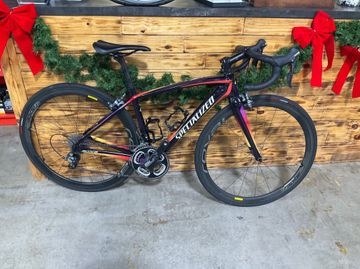 Used Specialized Amira SL4 Expert 2016 2016 Road & Gravel, Black — image 1 of 7