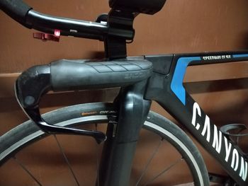 Used Canyon Speedmax CF SLX 8.0 2019 2019 Road & Gravel — image 9 of 17