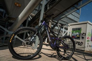 Orbea RISE LT M20 2025 2025 Mountainbike usato, Blu — immagine 2 di 8