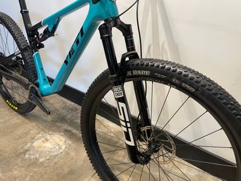 Used Yeti ASR C2 2025 2025 Mountainbike, Blue, 29 — image 8 of 13