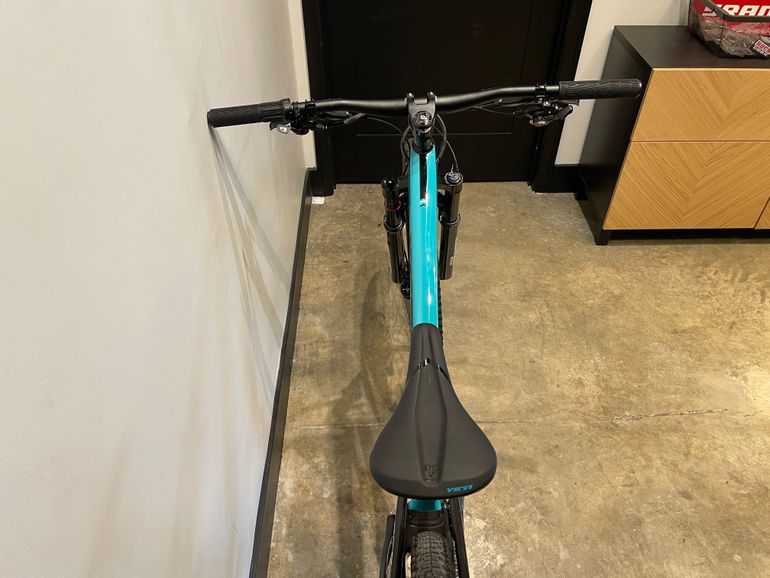 Used Yeti ASR C2 2025 2025 Mountainbike, Blue, 29 — image 10 of 13