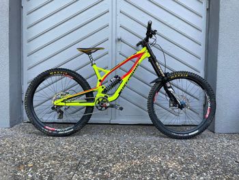 Nukeproof dissent Save on used bikes buycycle