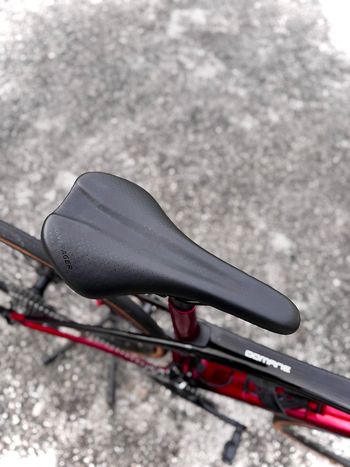 Used Trek Domane SL 5 2021 Road & Gravel, Red — image 9 of 10
