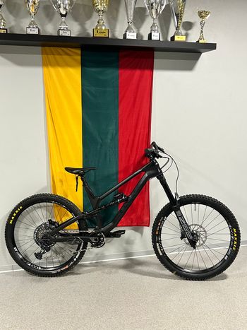 Used Canyon Torque 27.5 CF 7 2022 2022 Mountainbike, Black, 27.5 — image 1 of 11
