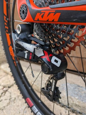 Used KTM Prestige 2018 Mountainbike — image 11 of 12