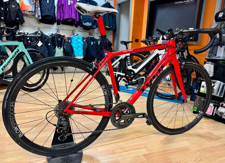 Used Trek Émonda SL 5 2019 2019 Road & Gravel, Red — image 2 of 7