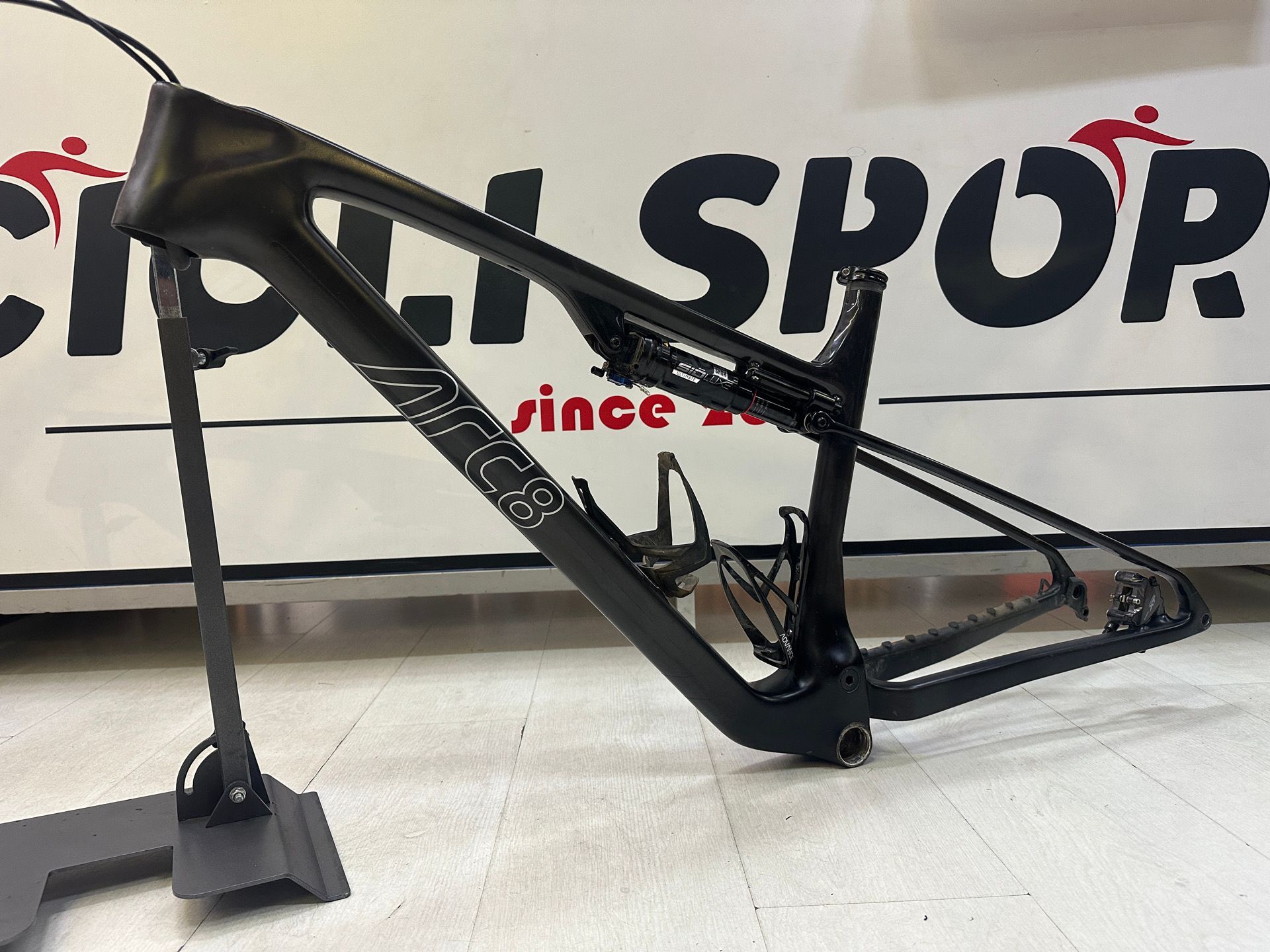 ARC8 Evolve FS Frame Kit gebraucht kaufen M buycycle