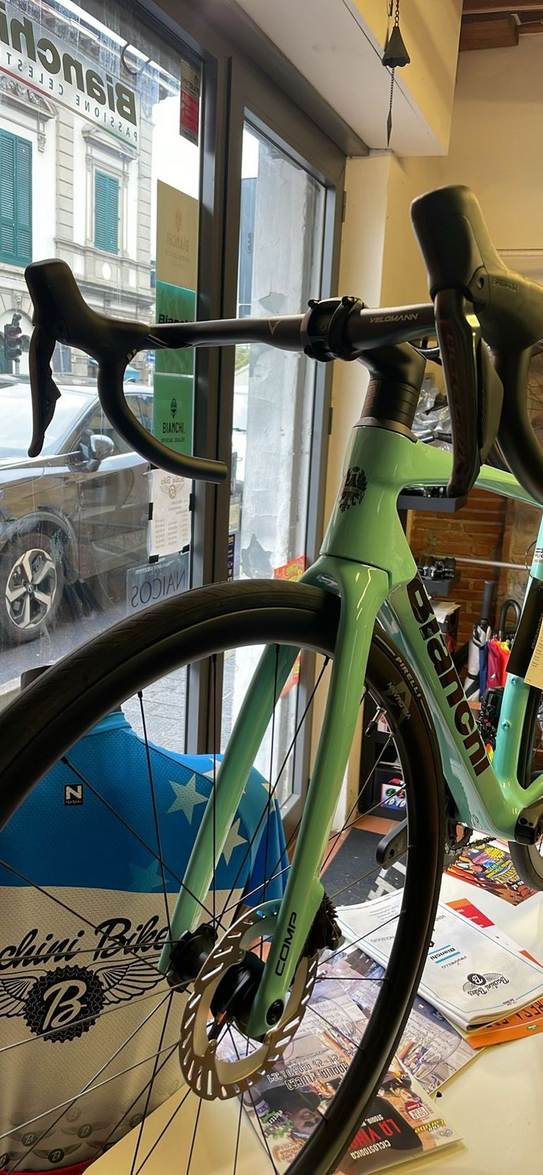 Brugt Bianchi Specialissima COMP Ultegra Di2 2024 2024 Road & Gravel — billede 4 af 4