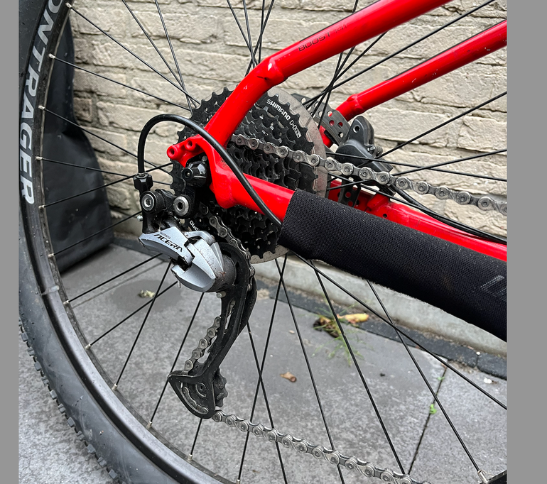Used Trek X-Caliber 7 2021 Mountainbike, Red — image 3 of 4