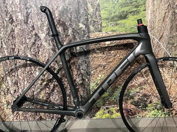 Used Trek Émonda SLR Disc Frameset Frameset 2021 Road & Gravel, Black — image 3 of 6