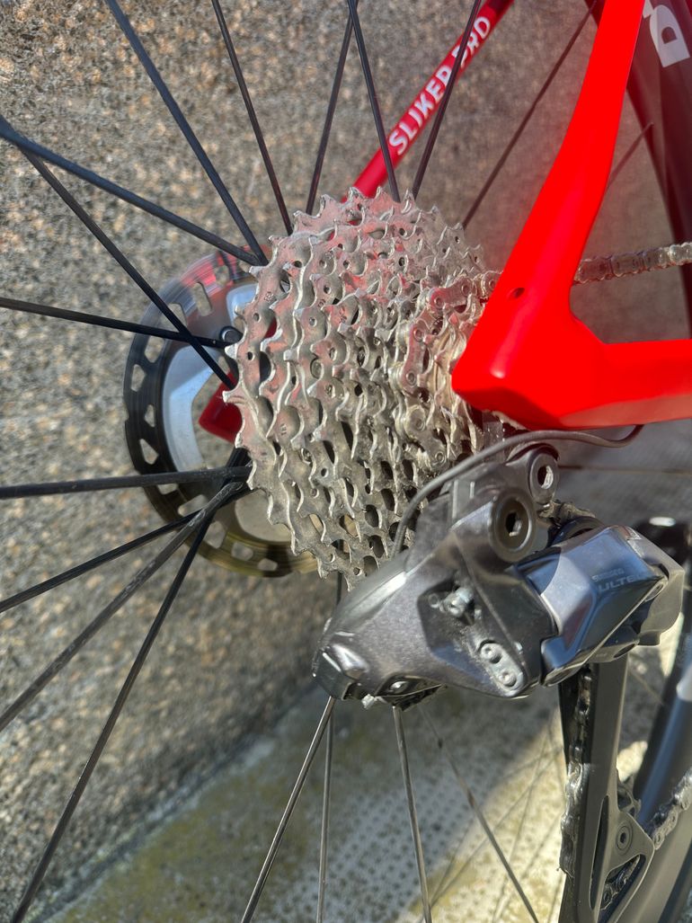 Used Thoemus Sliker Pro Ultimate Ultegra Di2 rot 2024 Road & Gravel, Red — image 5 of 7