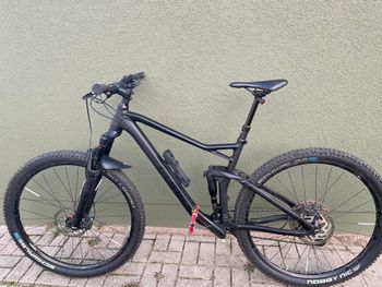 Used CUBE STEREO ONE22 RACE 2024 2024 Mountainbike, Black, 27.5, 29 — image 2 of 6
