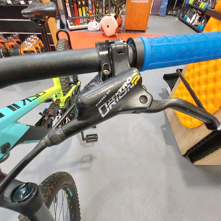 Used Polygon Siskiu T7 2024 2024 Mountainbike, Green, 27.5, 29 — image 7 of 8