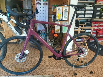 Used Cannondale Synapse Carbon 3 L 2022 2022 Road & Gravel, Purple — image 1 of 9
