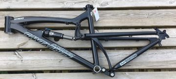 Santa Cruz Nomad Aluminium 26 Frameset 2012 Mountainbike d'occasion — image 2 sur 8