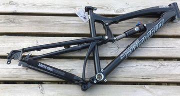 Brugt Santa Cruz Nomad Aluminium 26 Frameset 2012 MTB