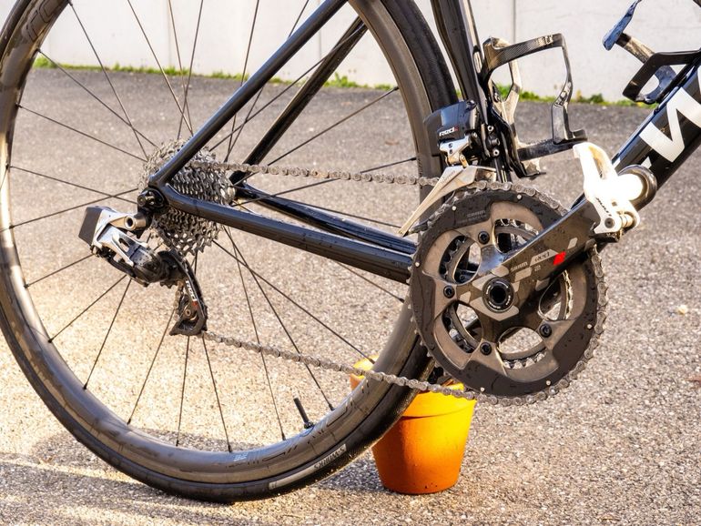 Used Specialized S-Works Tarmac SL6 - SRAM Red eTap AXS 2018 Road & Gravel, Black — image 3 of 10