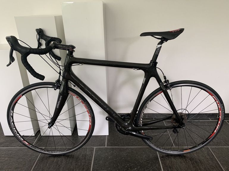 Storck Scenario CD 1.0 carbon Campagnolo Record Titanium 2007 Road & Gravel de segunda mano, Negro — imagen 11 de 16