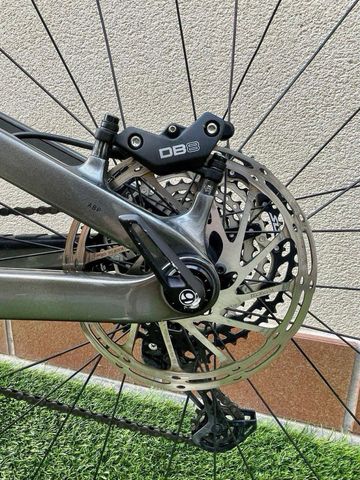 Trek Top Fuel 9.7 2023 2023 Mountainbike d'occasion — image 6 sur 7