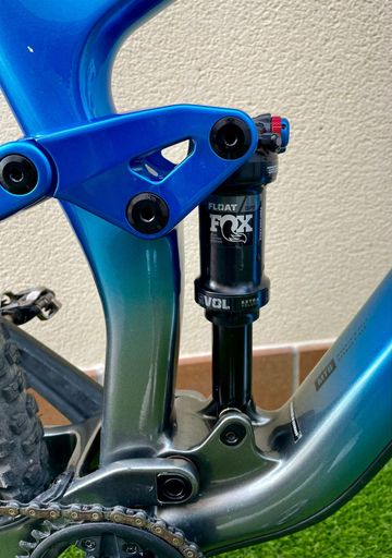 Trek Top Fuel 9.7 2023 2023 Mountainbike d'occasion — image 4 sur 7