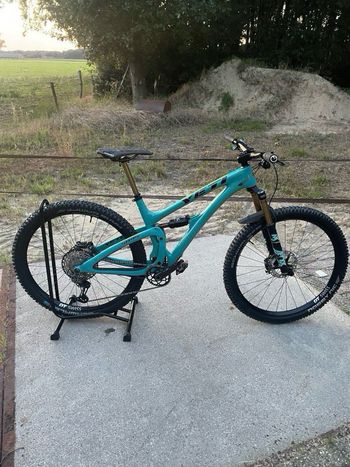 Brugt Yeti SB4.5 TURQ XT 2018 2018 Mountainbike — billede 2 af 11