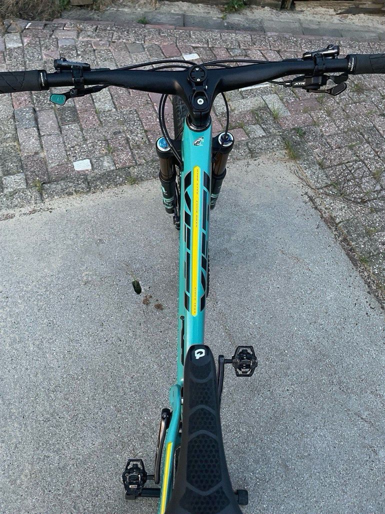 Brugt Yeti SB4.5 TURQ XT 2018 2018 Mountainbike — billede 4 af 11