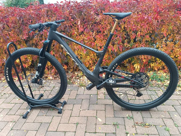 Scott Spark RC Team 2022 2022 Mountainbike d'occasion — image 2 sur 54