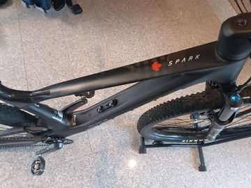 Used Scott Spark RC Team 2022 2022 Mountainbike, Black, 29 — image 42 of 54