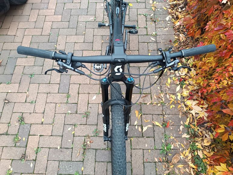 Scott Spark RC Team 2022 2022 Mountainbike d'occasion — image 17 sur 54