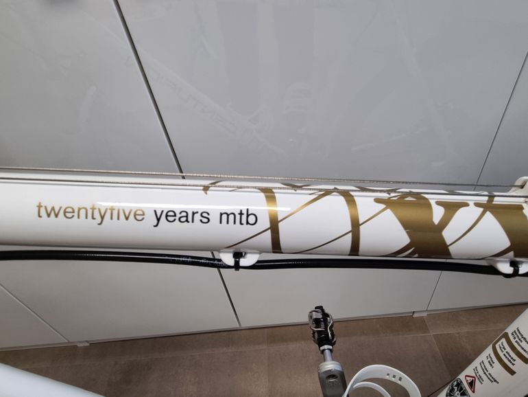 Used Centurion Backfire 25 Years 2008 Mountainbike, White — image 7 of 8