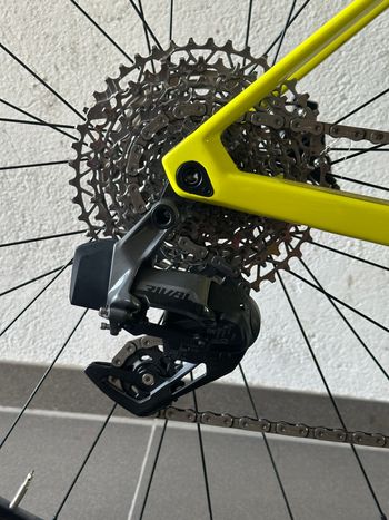 Used BMC Roadmachine X TWO 2023 2023 Road & Gravel, Bianco — image 3 of 11