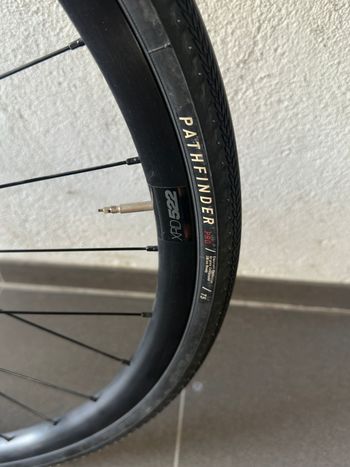 Used BMC Roadmachine X TWO 2023 2023 Road & Gravel, Bianco — image 11 of 11
