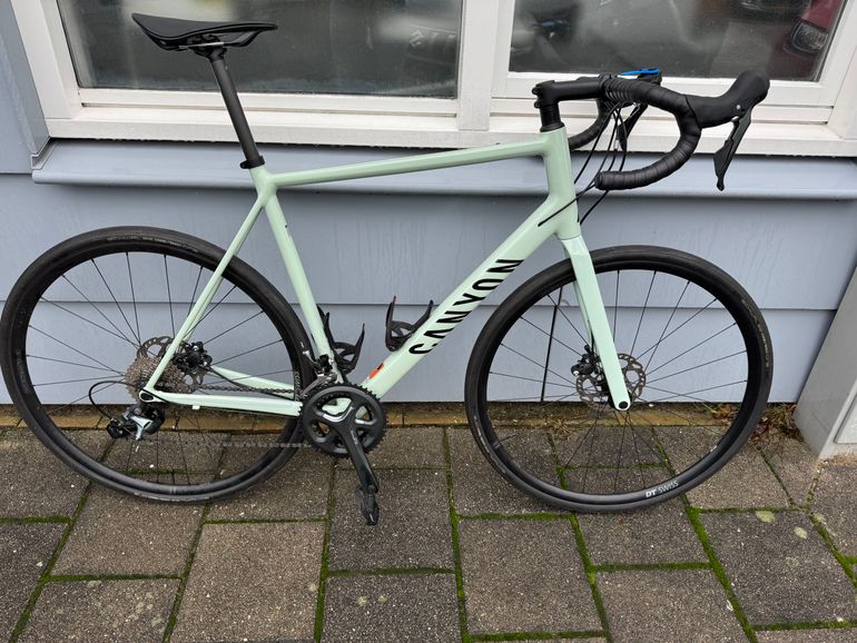 Used Canyon Endurace 6 2024 2024 Road & Gravel, Black — image 1 of 16