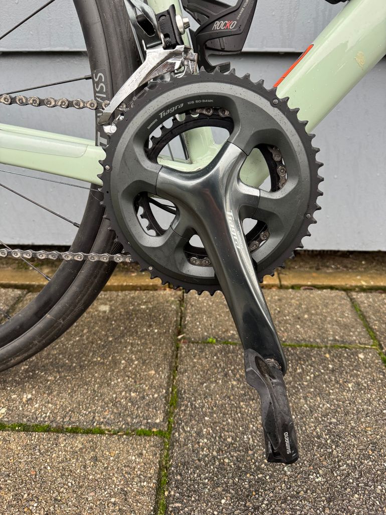 Used Canyon Endurace 6 2024 2024 Road & Gravel, Black — image 10 of 16