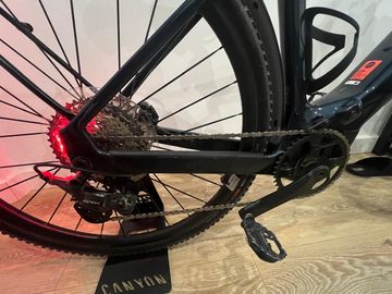 Canyon Grizl:ON CF Daily 2024 2024 Road & Gravel usato, Verde — immagine 4 di 9