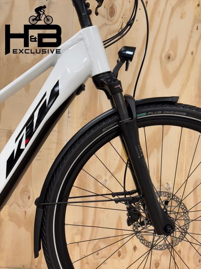 Used KTM Macina Tour CX 625 LTD Shimano 2023 Mountainbike, White — image 4 of 16