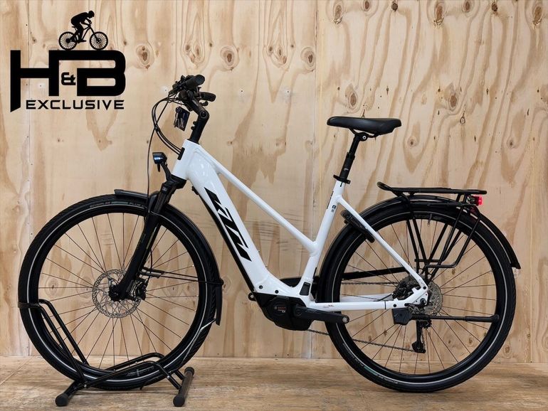 Used KTM Macina Tour CX 625 LTD Shimano 2023 Mountainbike, White — image 1 of 16