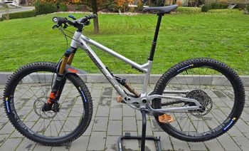 Used Other Brands Crossworx Lite 290 2022 Mountainbike, Hellgrau — image 2 of 11