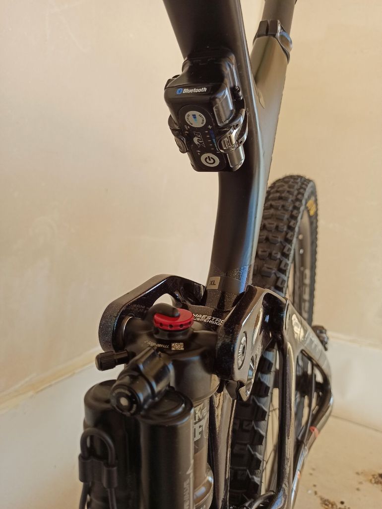 Used Giant Trance SRAM GX Eagle 2022 Mountainbike, Black, 29 — image 10 of 15