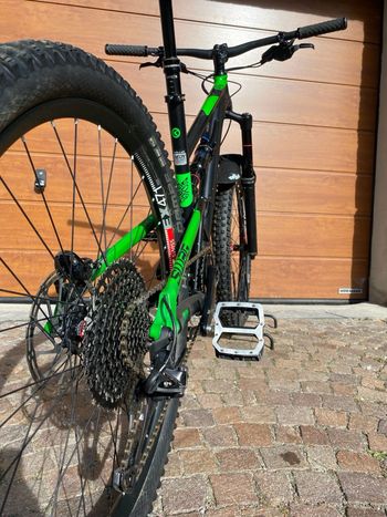 Used Kellys Swag 50 27.5” 2020 Mountainbike, Black — image 7 of 10