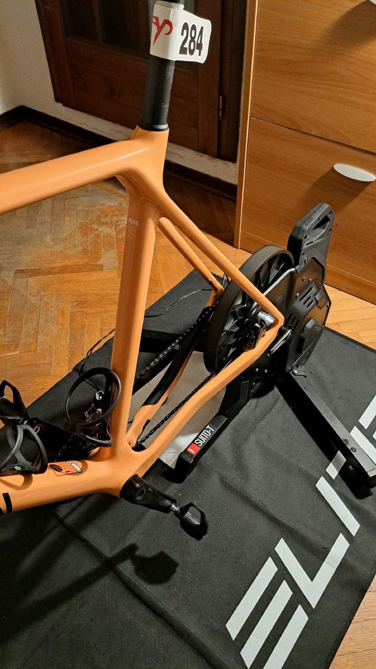 Used Canyon Grizl CF SL 6 2023 2023 Road & Gravel, Orange — image 7 of 10