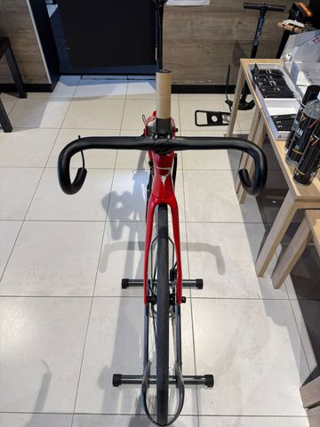 Used Pinarello F1 2025 Road & Gravel, Red — image 2 of 3