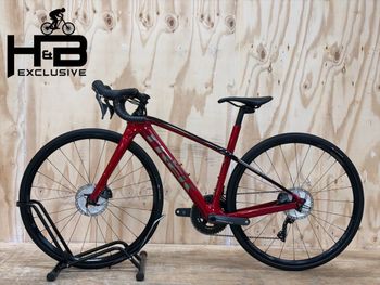 Used Trek Domane SL 6 Carbon Shimano Ultegra 2023 Road & Gravel, Red — image 2 of 13
