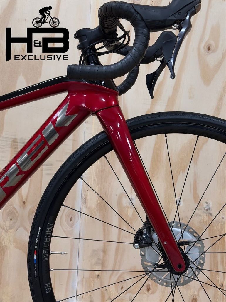 Used Trek Domane SL 6 Carbon Shimano Ultegra 2023 Road & Gravel, Red — image 4 of 13