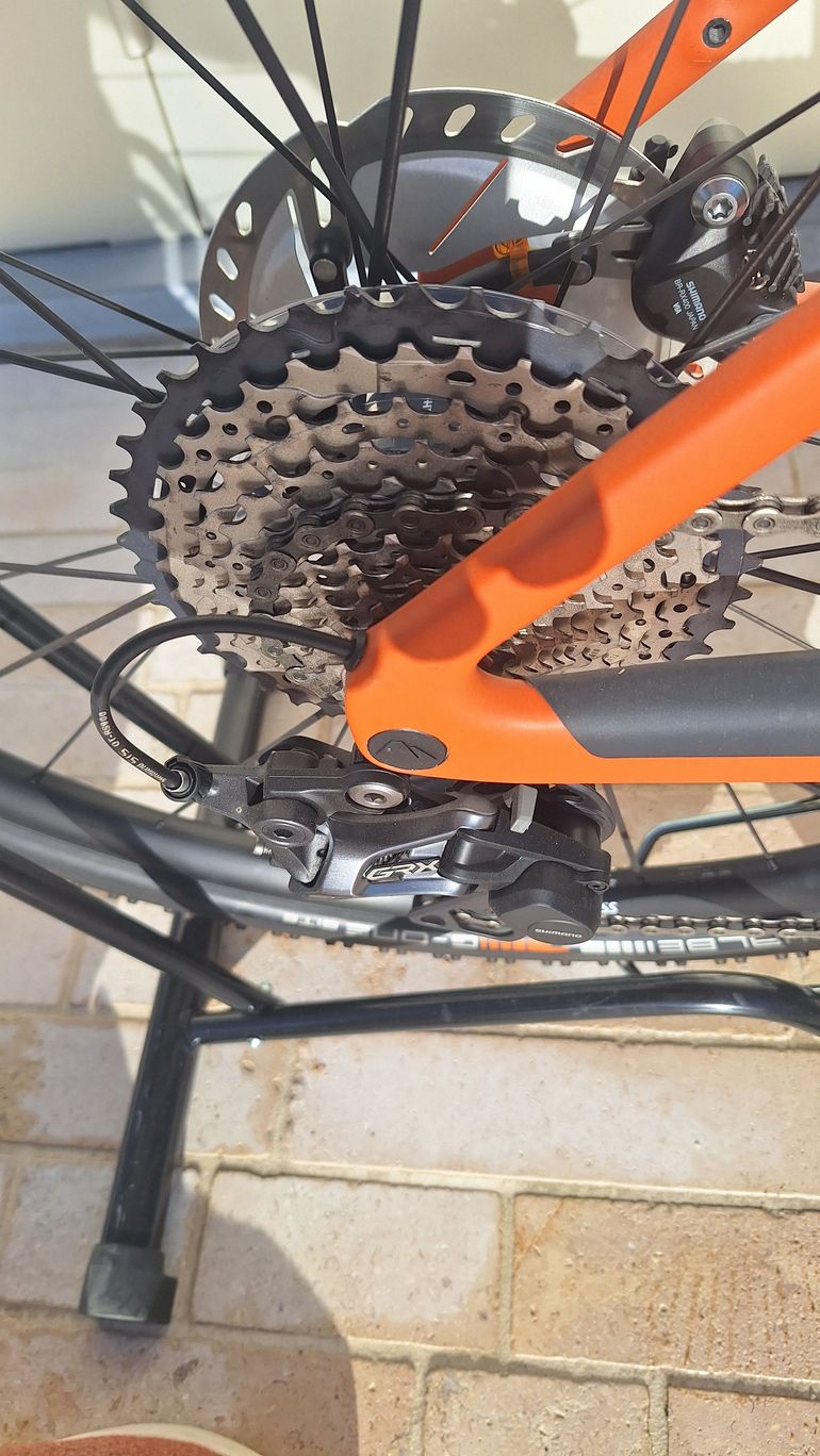 Used Canyon Grail:ON CF 7 2023 2023 Road & Gravel, Naranja — image 3 of 4