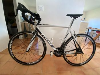 Used Look 586 2010 Road & Gravel, White — image 1 of 8