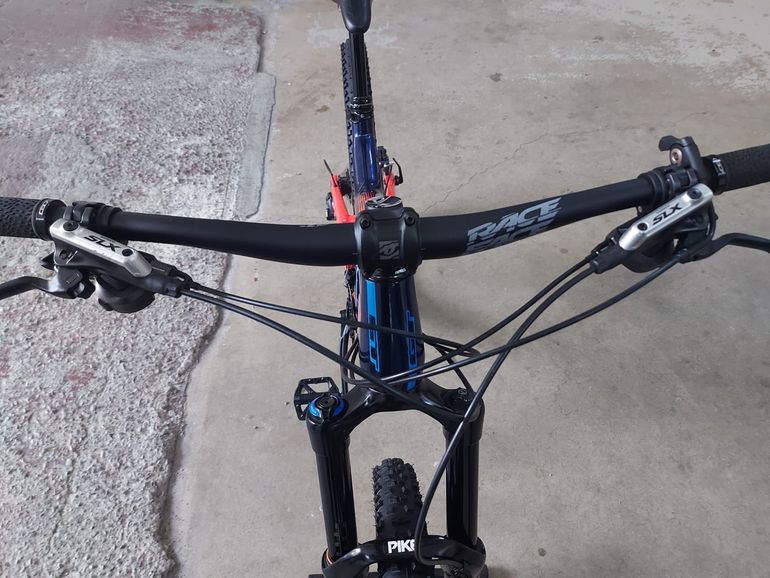 Used GT Force Carbon Pro SRAM 2017 2017 Mountainbike, Blue, 27.5 — image 6 of 7