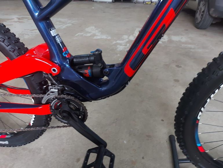 Used GT Force Carbon Pro SRAM 2017 2017 Mountainbike, Blue, 27.5 — image 4 of 7
