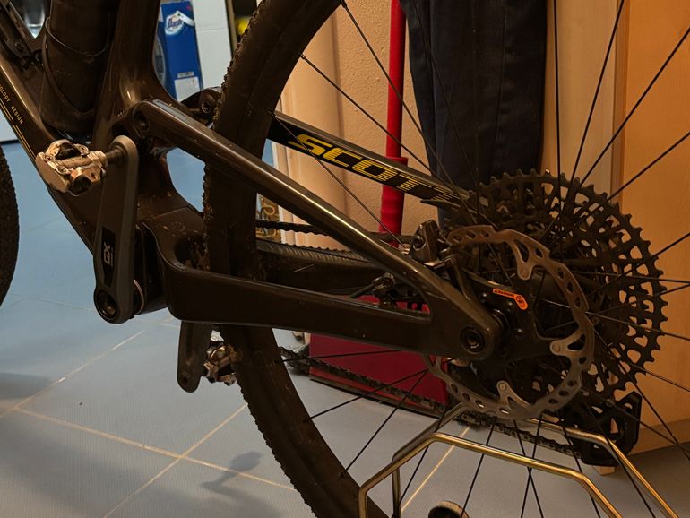 Used Scott Spark RC Team Issue 2024 2024 Mountainbike, Black, 29 — image 5 of 6